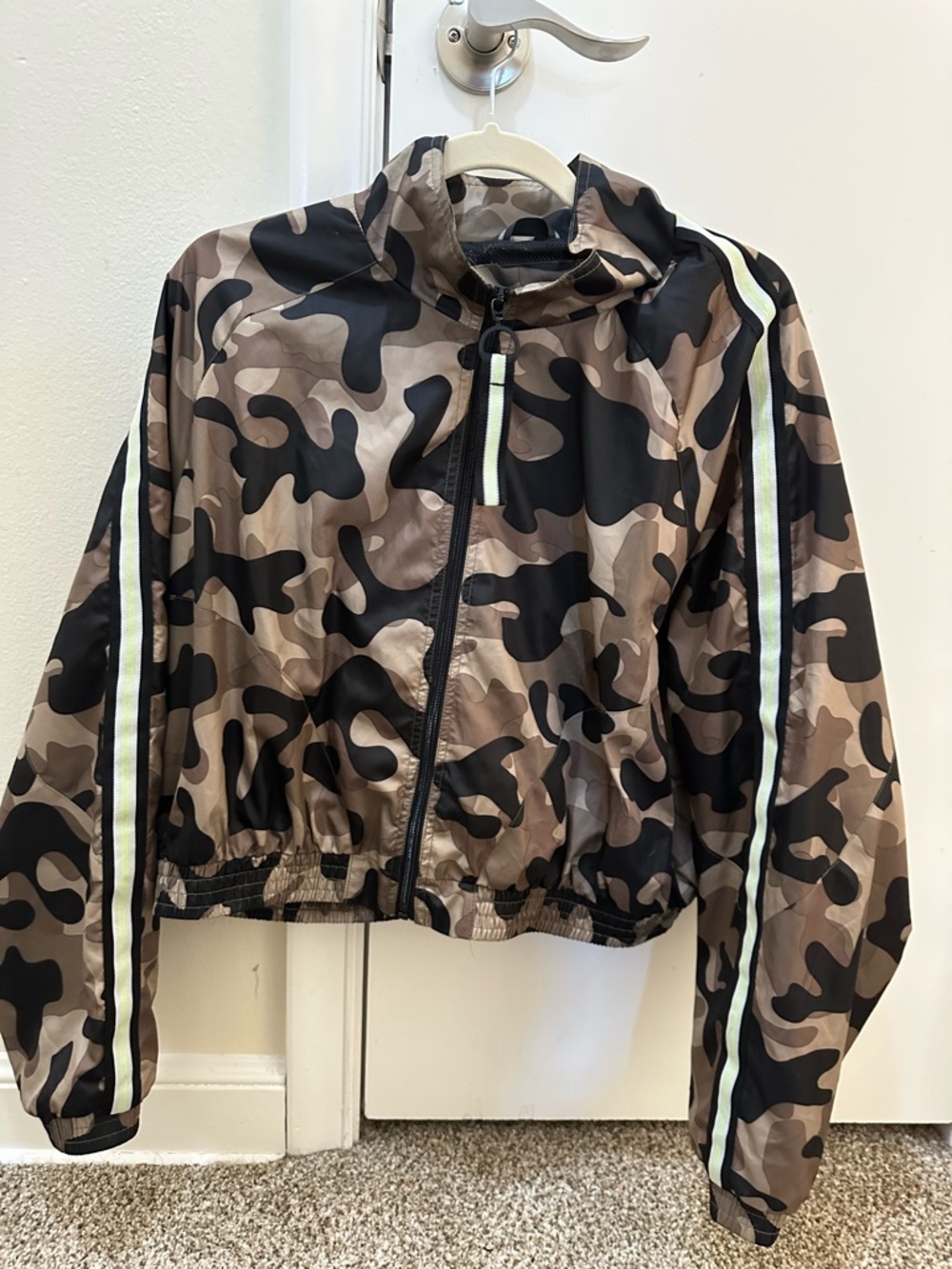 Blanc Noir Sport Camo Cropped Jacket